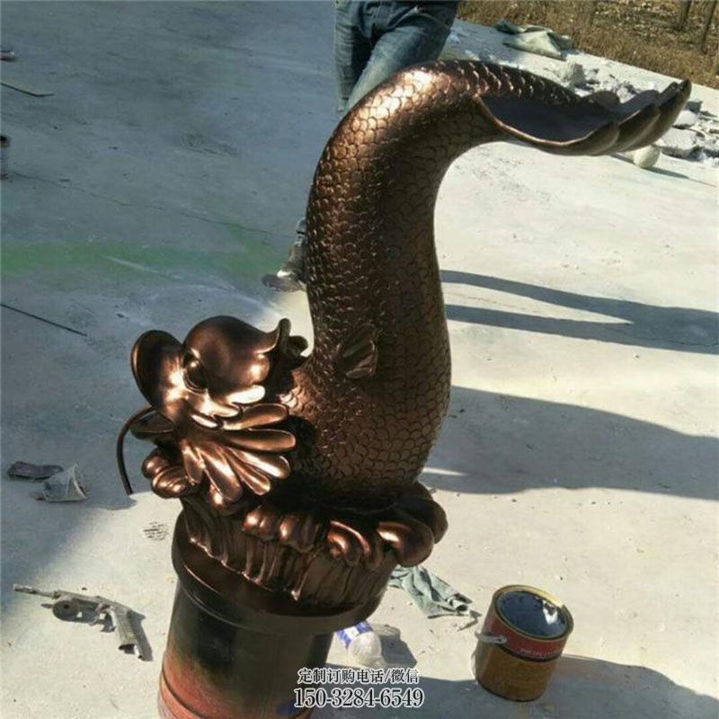 户外鱼雕塑 城市广场彩绘鱼雕塑提供 企业标志玻璃钢鱼雕塑精选