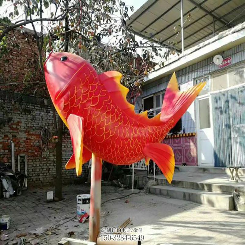 大型鲤鱼雕塑 户外鱼类雕塑摆放制作 广场不锈钢鲤鱼雕塑供求