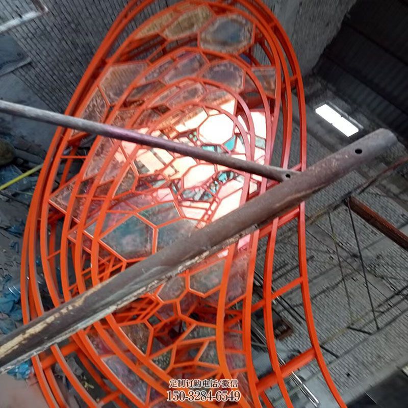 彩钢制作制造商-公园文化-镂空鱼雕塑抽象