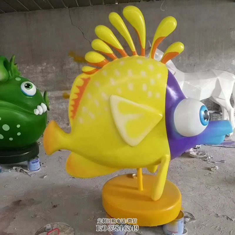 花园小品承接-景观定制-地产剑鱼雕塑