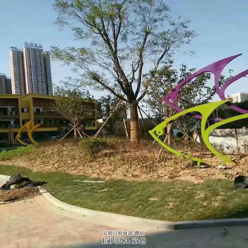 三角鱼雕塑环形 企业标志生物雕塑精选 主题几何鱼雕塑提供